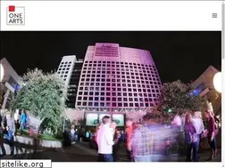 Sites similar to 1artsplaza.com