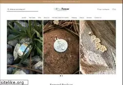 Sites similar to 4pawsforever.org