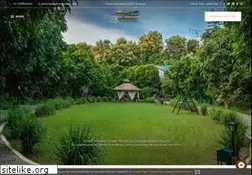 Sites similar to aahanaresort.com