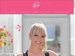 Sites similar to adriennenicolephotography.com