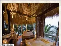 Sites similar to adventurelandtravel.com