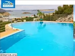 Sites similar to albatros.property