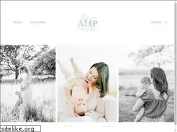 Sites similar to alexandrameseke.com