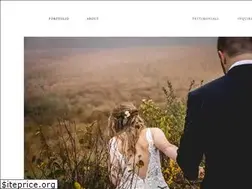 Sites similar to aliceandchris.com