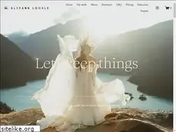 Sites similar to alixannlooslephotography.com