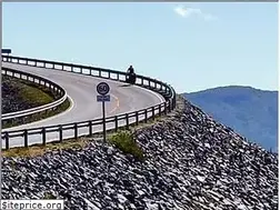 Sites similar to alugarcarrosbaratos.pt