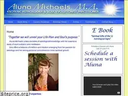 Sites similar to alunamichaels.com