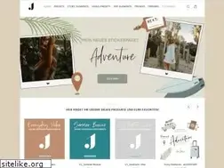 Sites similar to anajohnson.com