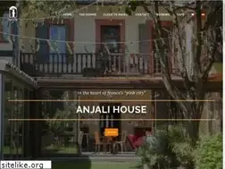 Sites similar to anjalichambrehote.com