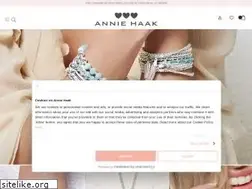 Sites similar to anniehaakdesigns.co.uk