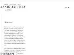 Sites similar to anniejaffrey.com