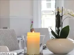 Sites similar to appletreeguesthouse.com
