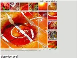 Sites similar to arkibernadette.hu