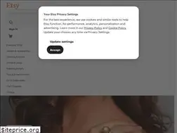 Sites similar to aroshataglia.etsy.com