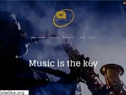 Sites similar to artists-only.com