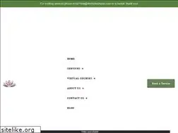 Sites similar to atomsandauras.com