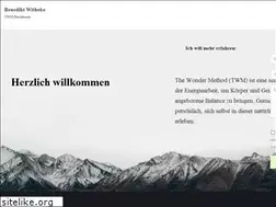 Sites similar to benediktwithake.com