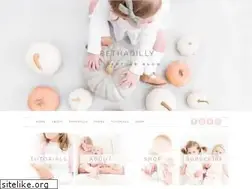 Sites similar to bethadilly.com