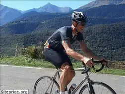 Sites similar to bikerentalfrance.com