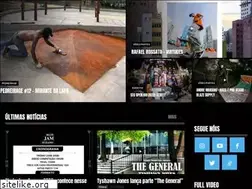 Sites similar to blackmediaskate.com