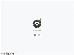 Sites similar to blacksheepraw.it