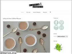 Sites similar to blondieundbrownie.com