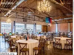 Sites similar to brickandmortarvenue.com