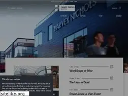 Sites similar to cabotcircus.com