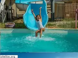 Sites similar to campingbonport.com