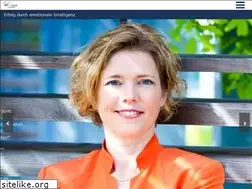 Sites similar to change-compass.de