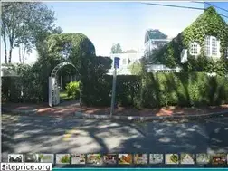 Sites similar to chanticleernantucket.com