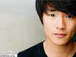 Sites similar to christopherlarkin.com