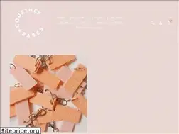 Sites similar to courtneyandthebabes.com