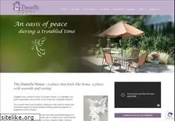 Sites similar to daniellehouse.org