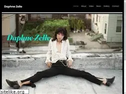 Sites similar to daphnezelle.com