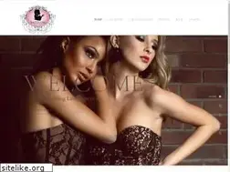 Sites similar to dazzlinglashbar.com