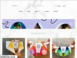 Sites similar to deleaylashay.com
