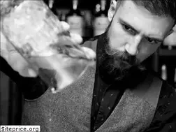 Sites similar to delicatessen.bar