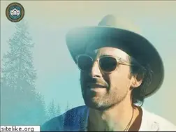 Sites similar to dellavallemusic.com