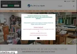 Sites similar to desfilsetuneaiguille.com