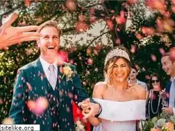 Sites similar to fazackarley.com