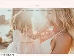 Sites similar to fifiandmo.com