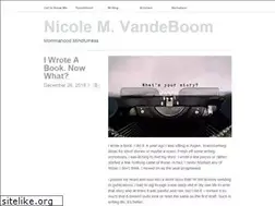 Sites similar to fitmommaboom.com