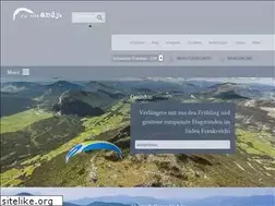 Sites similar to flywithandy.com