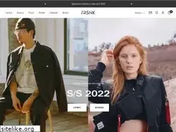Sites similar to freesneak.it