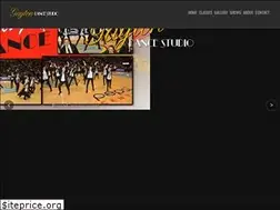 Sites similar to gaytondance.com