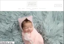 Sites similar to gigglesandsmiles.com