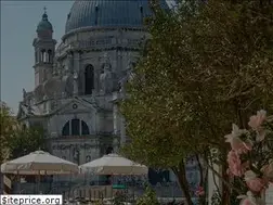 Sites similar to giosrestaurantvenice.com