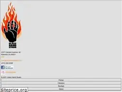 Sites similar to glasshandstudio.com
