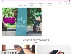 Sites similar to gokissthesky.com